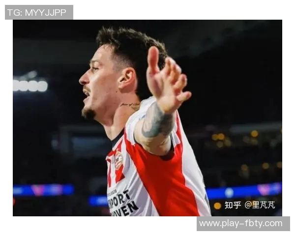 埃因霍温在欧冠赛季中禁区外进球领跑那不勒斯遭遇单场三球重创